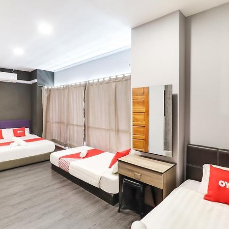 Oyo 89381 Moonnight Hotel 黑风洞 外观 照片