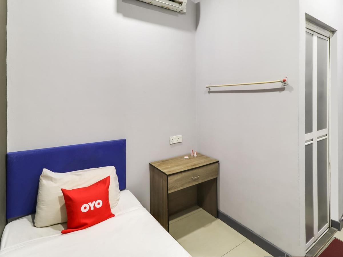 Oyo 89381 Moonnight Hotel 黑风洞 外观 照片
