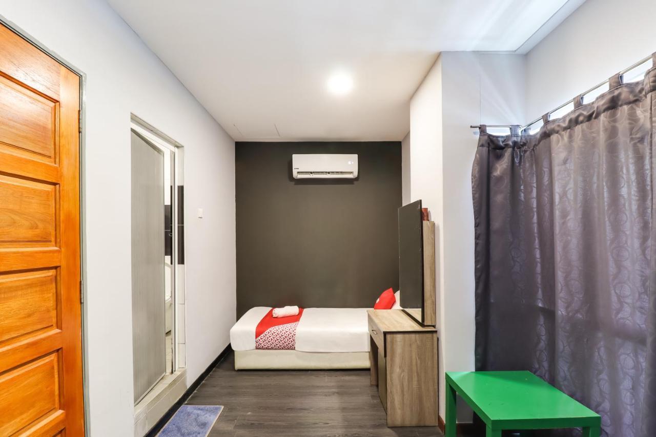 Oyo 89381 Moonnight Hotel 黑风洞 外观 照片