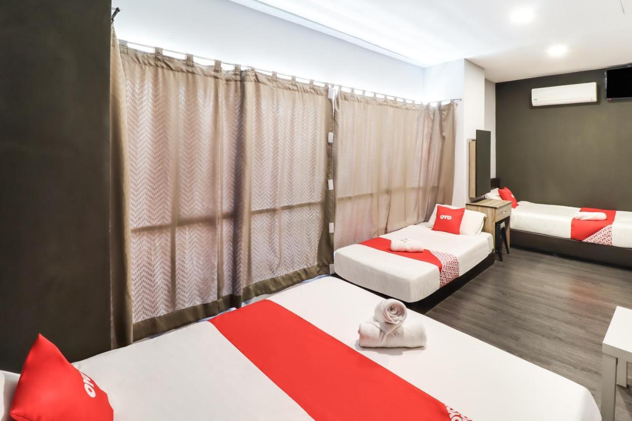 Oyo 89381 Moonnight Hotel 黑风洞 外观 照片