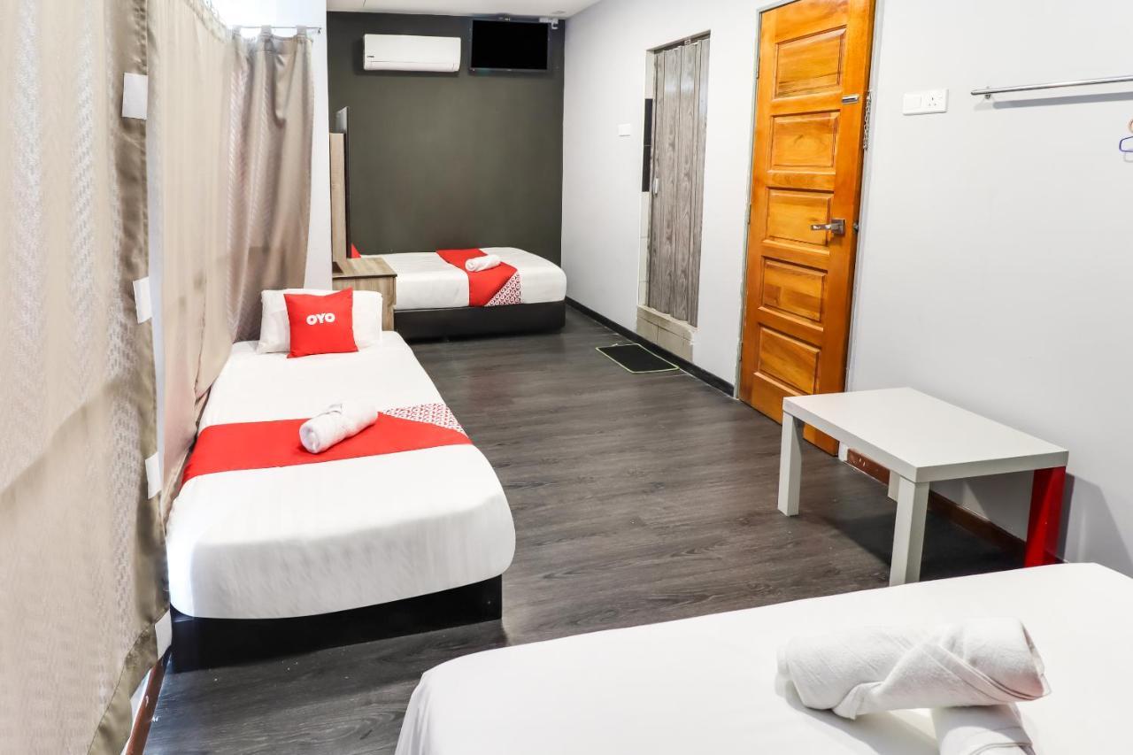 Oyo 89381 Moonnight Hotel 黑风洞 外观 照片
